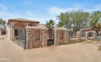 11505 Ellen Dr, Socorro, TX 79927