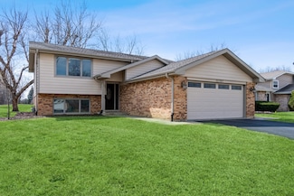 13707 W Carefree Dr, Homer Glen, IL 60491