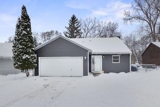 1999 Clarence St, Saint Paul, MN 55109