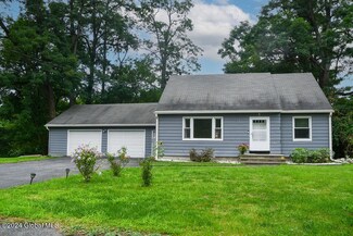 2641 Aqueduct Rd, Schenectady, NY 12309