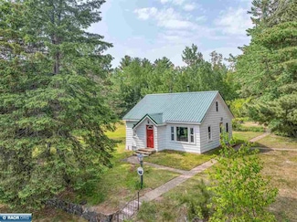 4623 Salo Rd, Embarrass, MN 55732