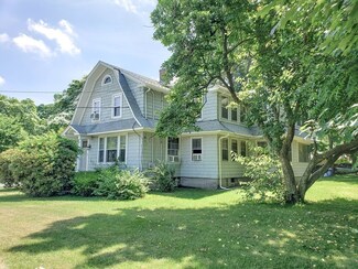 181 W Main St, Millbury, MA 01527