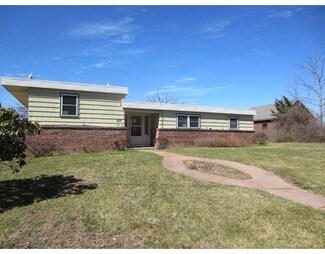111 Cold Hill Rd, Granby, MA 01033