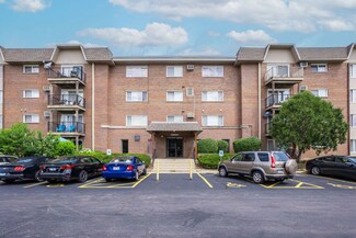 2300 Beau Monde Terrace Unit 210, Lisle, IL 60532
