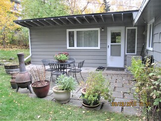 2391 Waldron Dr, Anchorage, AK 99507
