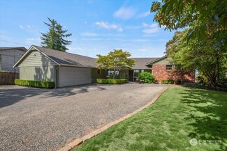 836 Crown Dr, Everett, WA 98203