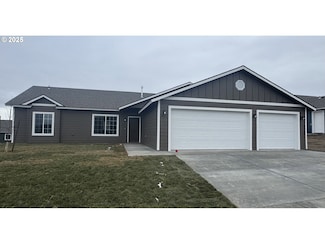 2811 Cardinal Place, Umatilla, OR 97882