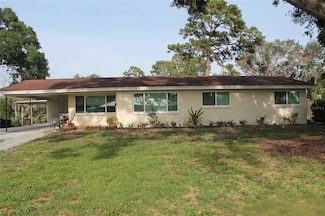 406 2nd St SW, Ruskin, FL 33570