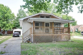 260 S 19th St, Decatur, IL 62521
