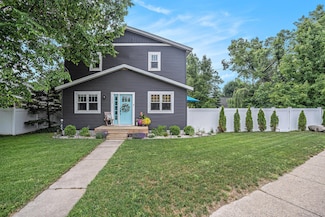 1809 Ruddiman Dr, Muskegon, MI 49445