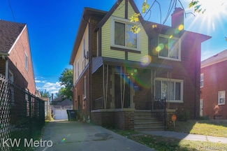 17344 Greenlawn St, Detroit, MI 48221