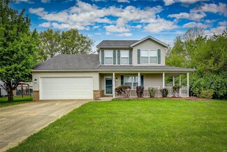 619 Saint John Dr, Belleville, IL 62221