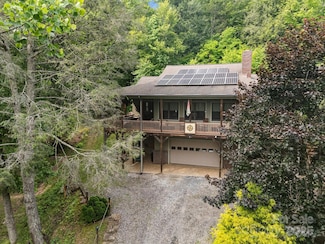 305 Pound Mill Branch Rd, Green Mountain, NC 28740