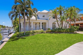 708 Islebay Dr, Apollo Beach, FL 33572