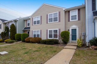 9 Rodio Ct, Sayreville, NJ 08872