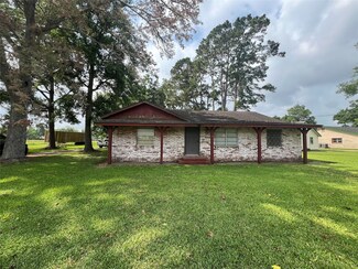 6735 Highway 36, Freeport, TX 77541