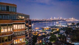 100 Carlyle Dr Unit 17D-S, Cliffside Park, NJ 07010