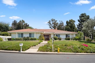 2838 Dentro de Lomas Rd, Vista, CA 92084