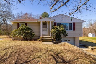 69 Worcester Rd, Webster, MA 01570
