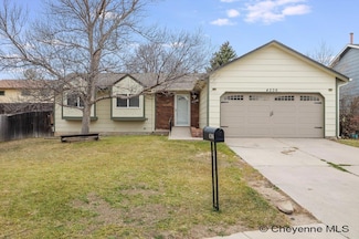 4206 Woodcrest Ave, Cheyenne, WY 82001