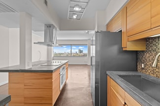 5000 Montrose Blvd Unit 16B, Houston, TX 77006