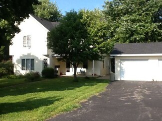 23977 1200 East St, Walnut, IL 61376