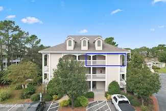 3350 Club Villas Dr Unit 1706, Southport, NC 28461