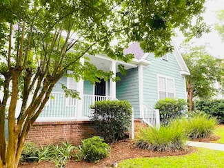 2111 Fernleigh Dr, Tallahassee, FL 32311