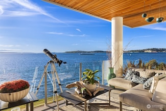 1250 Alki Ave SW Unit PHC, Seattle, WA 98116