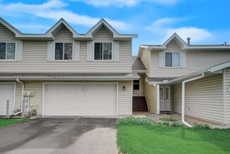 576 Pleasure Creek Dr, Minneapolis, MN 55434