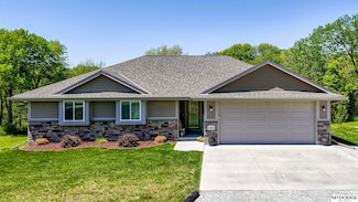 63004 250th St, Glenwood, IA 51534