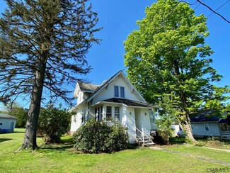 3608 Graham Ave, Windber, PA 15963