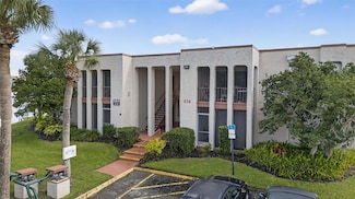 534 Orange Dr Unit 13, Altamonte Springs, FL 32701