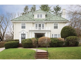 766 Commonwealth Ave, Newton Center, MA 02459