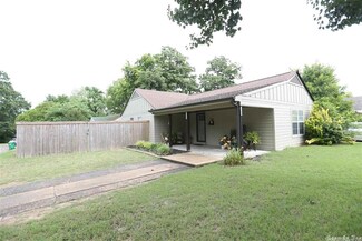 1704 Magnolia Ave, Little Rock, AR 72202
