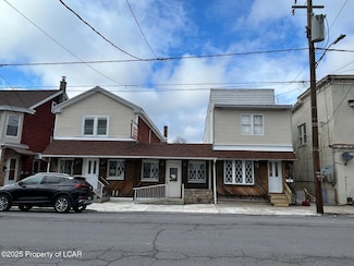 26 E Ludlow St, Summit Hill, PA 18250