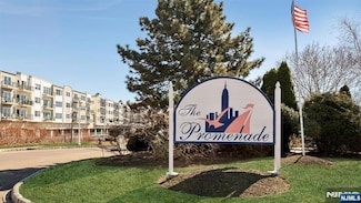 214 The Promenade Unit C0214, Edgewater, NJ 07020