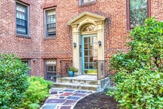 12 Ware St Unit 34, Cambridge, MA 02138