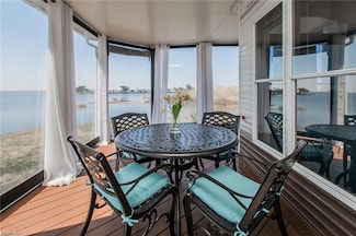 3665 Sandpiper Rd Unit 47, Virginia Beach, VA 23456