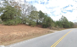 626 New Harrison Bridge Rd, Simpsonville, SC 29680