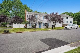 431 Garfield Ave, South Plainfield, NJ 07080