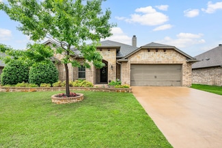680 Fossil Wood Dr, Fort Worth, TX 76179