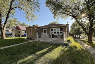 816 8th St, Granite Falls, MN 56241