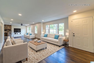 512 22nd Terrace NE, Center Point, AL 35215