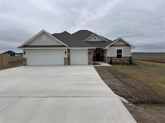 8492 Beth Ln, El Reno, OK 73036