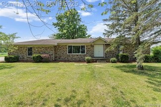 10894 Henderson Rd, Corunna, MI 48817