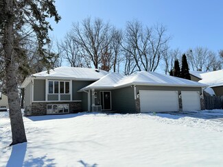 1212 107th Ln NE, Minneapolis, MN 55434