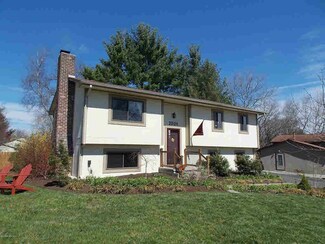 2501 Capistrano St, Blacksburg, VA 24060