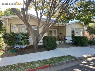 801 Curtis St, Albany, CA 94706