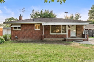 32737 Grinsell Dr, Warren, MI 48092